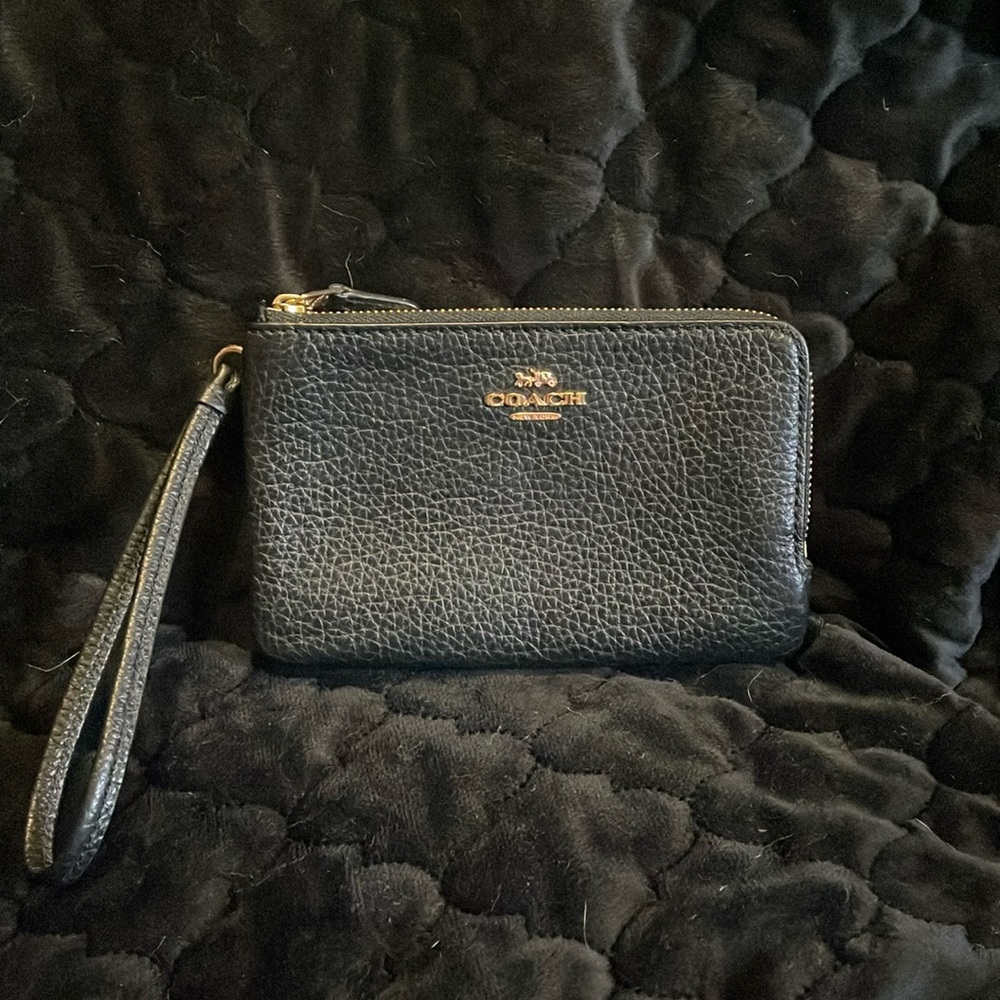 Coach pebbled leather double zip wristlet